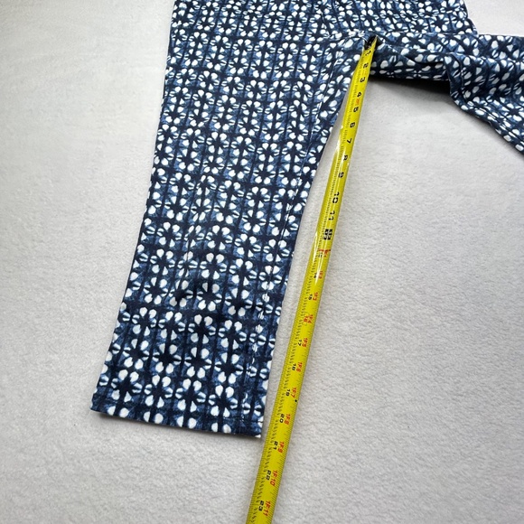 Charter Club Women's Petite Tummy-Control Bristol Capri Jeans Size 10P Mid-rise - Picture 11 of 16